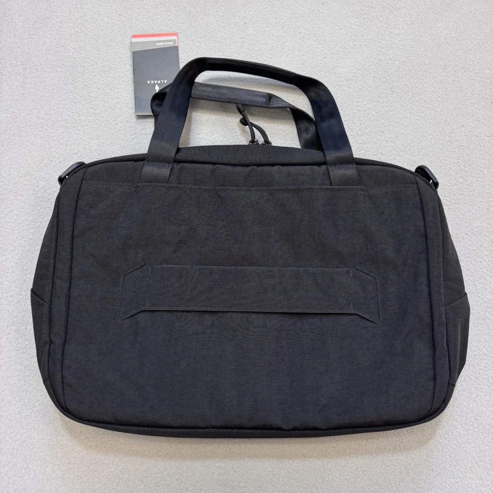 Alpaka bravo brief